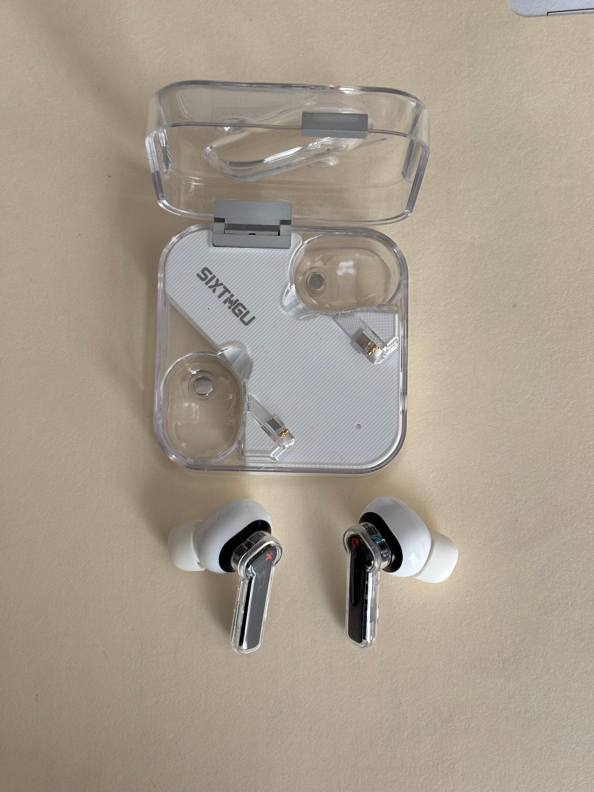 SIXTHGU V700 earbuds