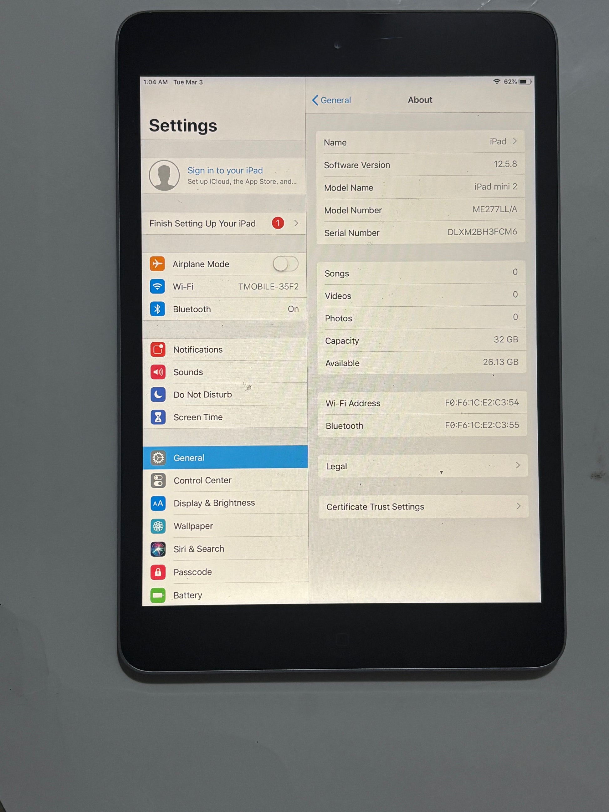 iPad mini2 WiFi only (no lock)