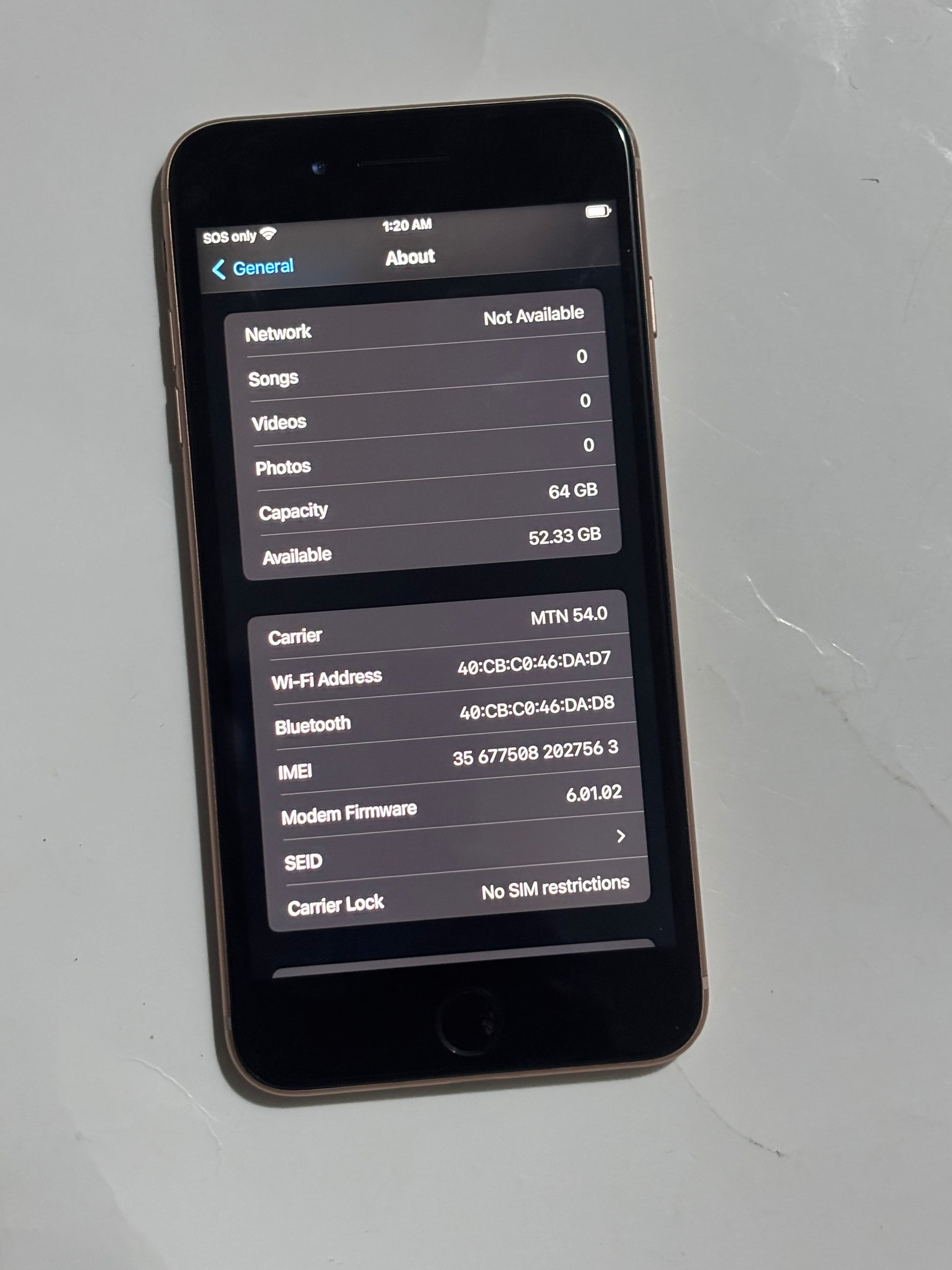 iPhone 8plus 64GB ( unlocked ) A1897