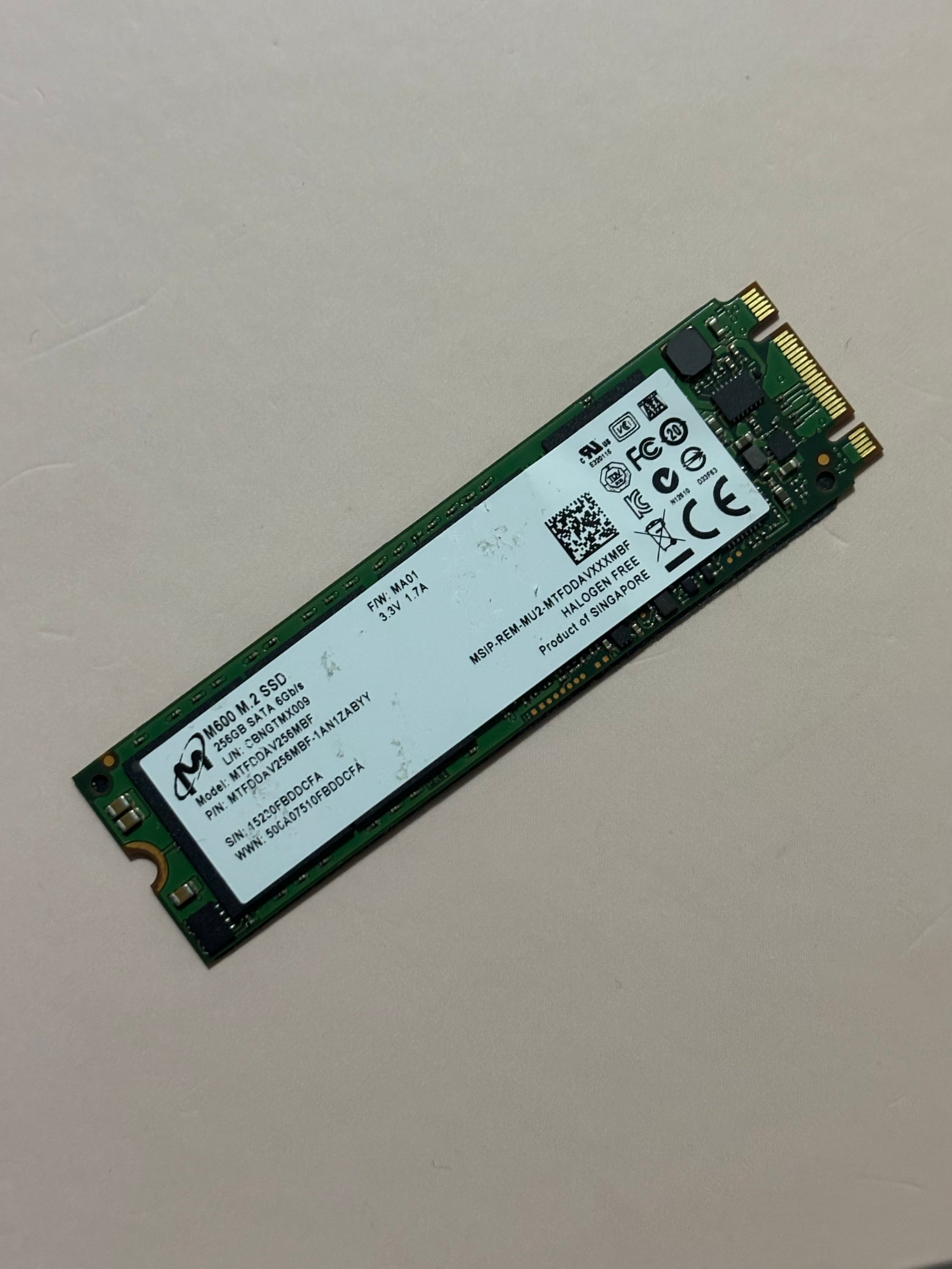256GB SSD Micron M600 M.2 SATA